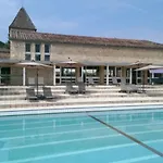 홀리데이파크 Domaine Residentiel De Mazieres Montcabrier (Lot)