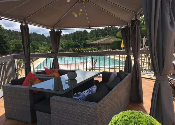 Domaine Residentiel De Mazieres