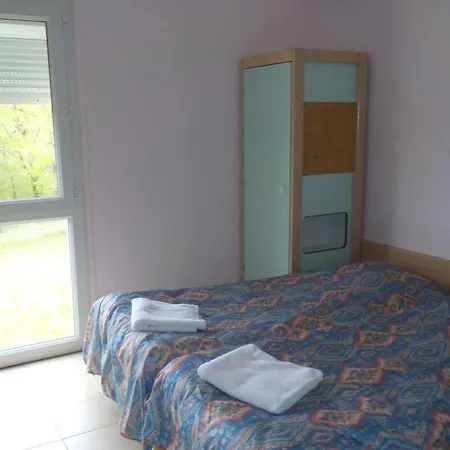 Πάρκο διακοπών Domaine Residentiel De Mazieres 3*