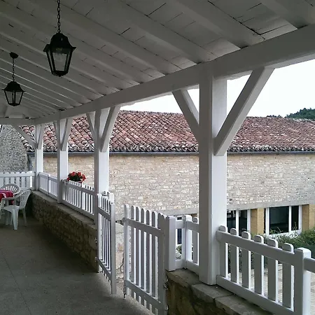 Village de vacances Domaine Résidentiel De Mazières Montcabrier (Lot)