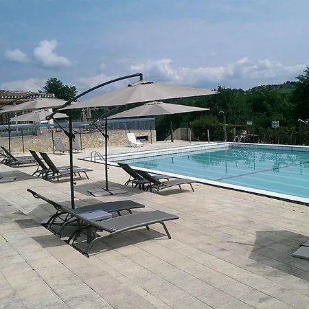 Domaine Résidentiel De Mazières Village de vacances Montcabrier (Lot)