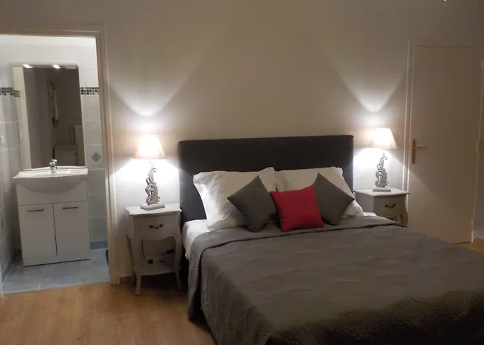 Domaine Residentiel De Mazieres 3*